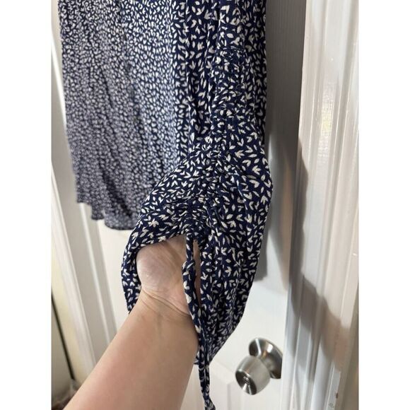 Mason & Belle Blue and White Floral Blouse Boho Cottagecore Plus 2x - Picture 3 of 7